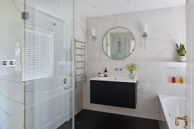 luxury en suite design