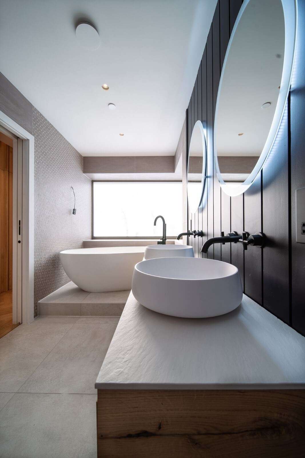luxury freestanding bath modern bathroom