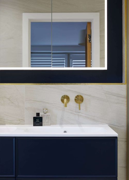 minimal luxury bathroom design
