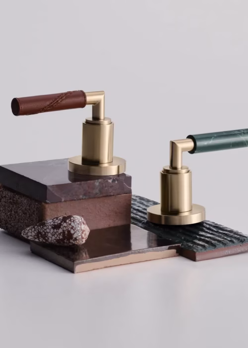 Dornbracht-Atelier_TARA-Handles_Leather_Verdite_01